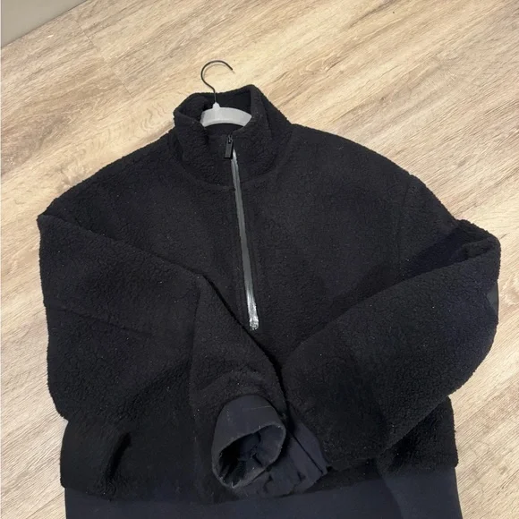 Alo yoga microsherpa solstice half zip - Picture 10 of 10